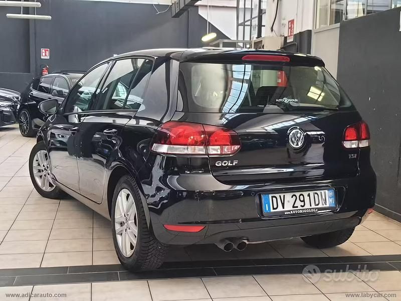Usata VW Golf VI Highline 122 CV (89 kW) 2009 Nero Utilitaria
