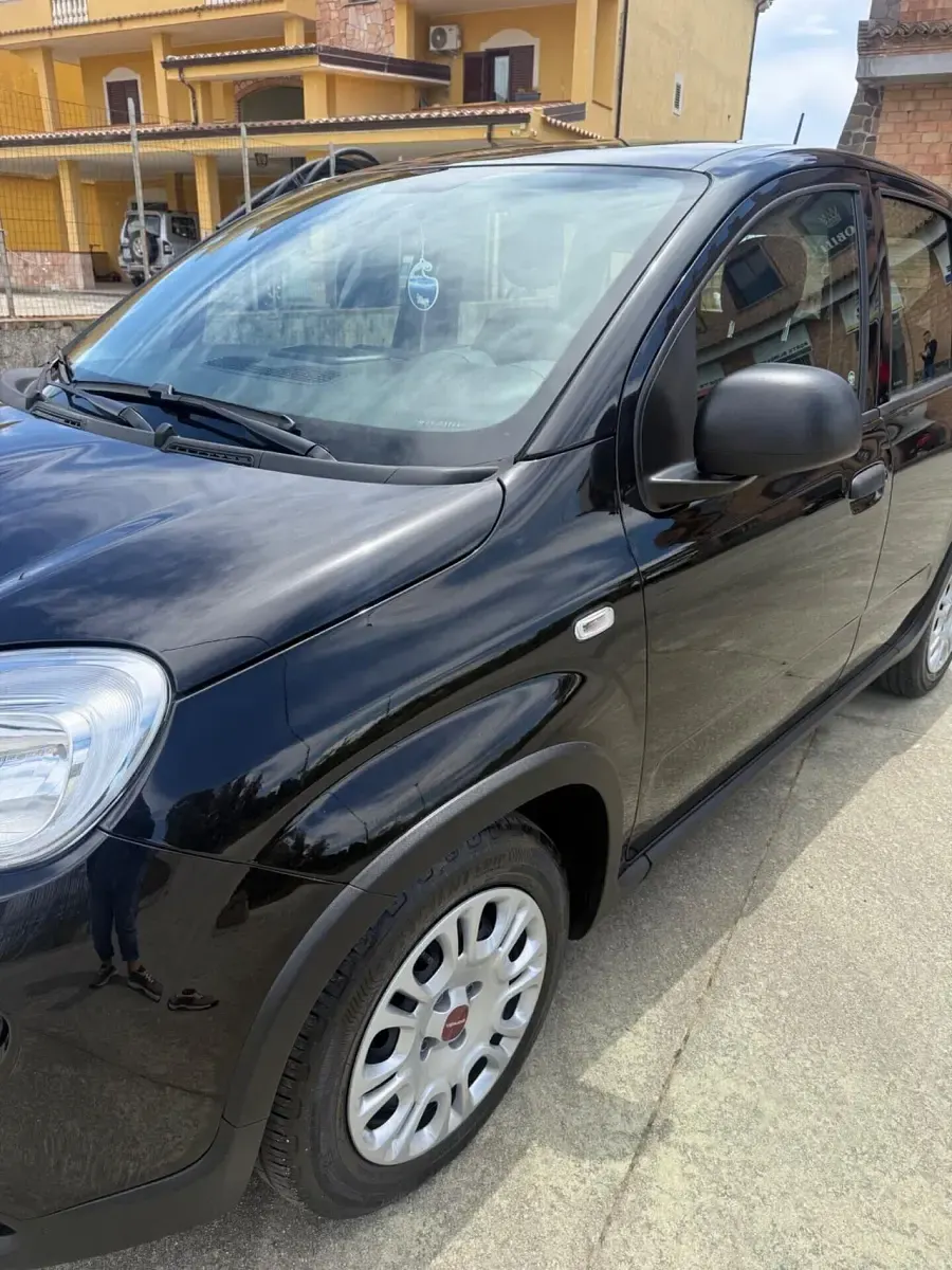 Usata Fiat Panda 69 CV (50 kW) 2023 Nero Utilitaria