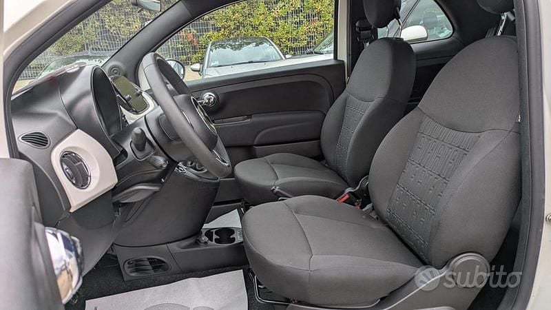 Usata Fiat 500 La Prima 70 CV (51 kW) 2023 Bianco Utilitaria
