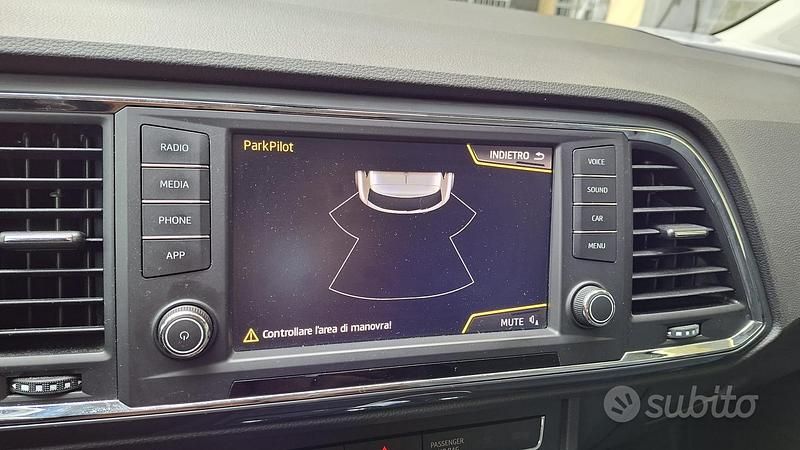 Usata Seat Ateca Style 116 CV (85 kW) 2016 Bianco SUV