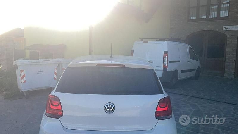 Usata VW Polo 90 CV (66 kW) 2011 Bianco Utilitaria