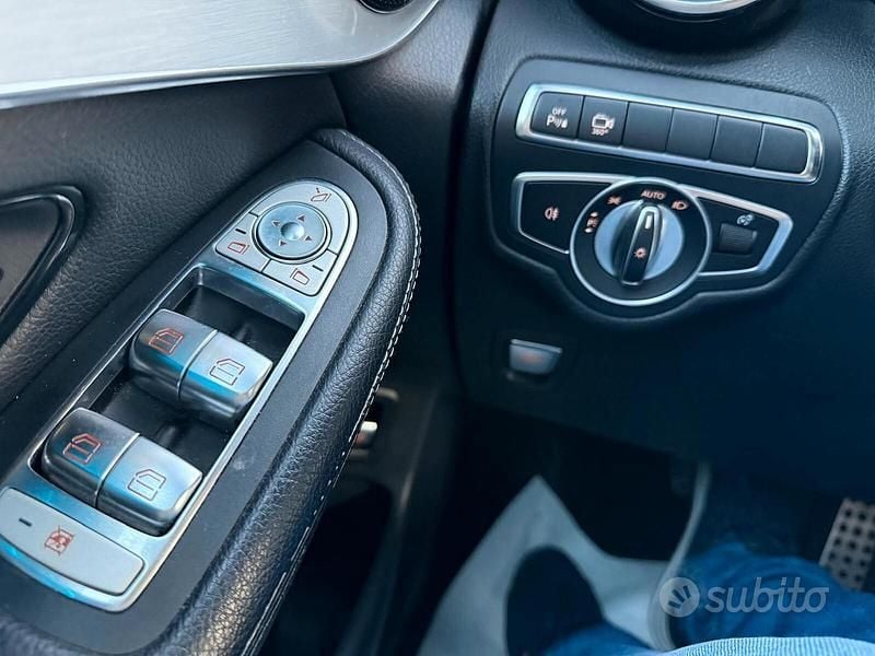 Usata Mercedes GLC220 Premium 204 CV (150 kW) 2018 Grigio Station wagon