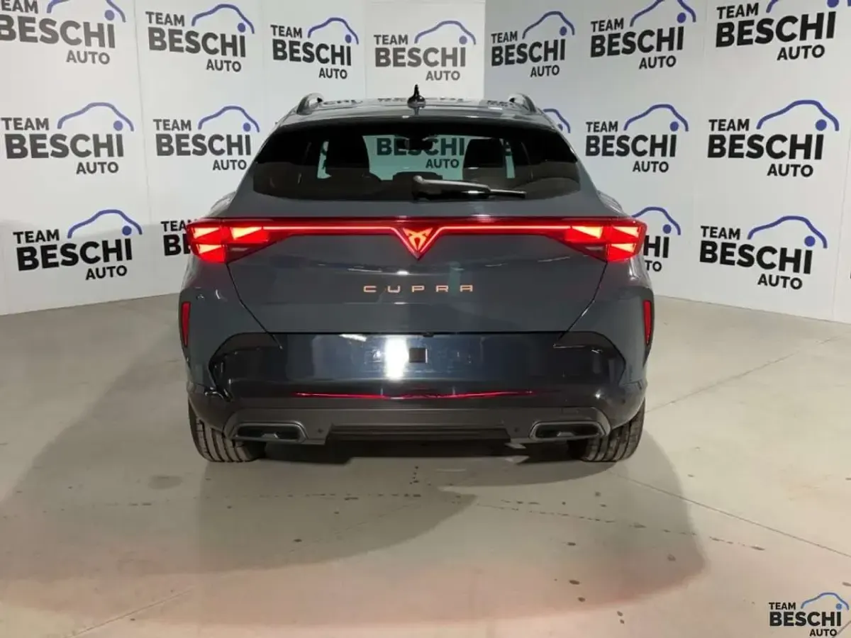 Usata Cupra Formentor 150 CV (110 kW) 2025 Blu/azzurro SUV
