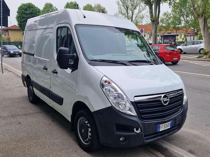 Usata Opel Movano 110 CV (80 kW) 2016 Bianco Monovolume