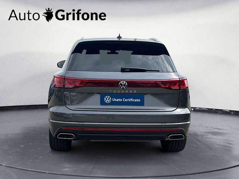 Usata VW Touareg Elegance 231 CV (169 kW) 2023 Arancione SUV
