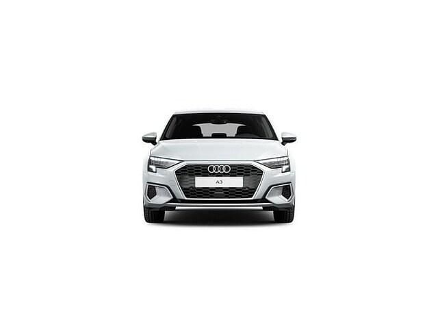 Usata Audi A3 Advanced 150 CV (110 kW) 2023 Bianco ghiacciaio metallizzato Berlina