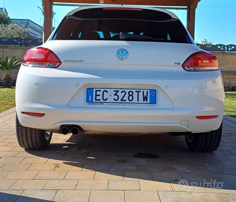 Usata VW Scirocco 160 CV (117 kW) 2010 Bianco Coupé