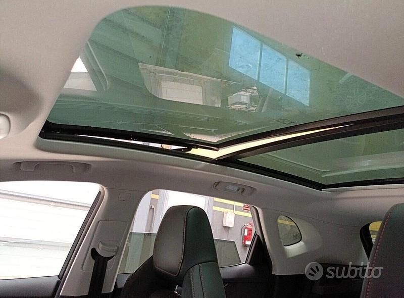 Usata MG HS Luxury 161 CV (118 kW) 2023 Bianco SUV