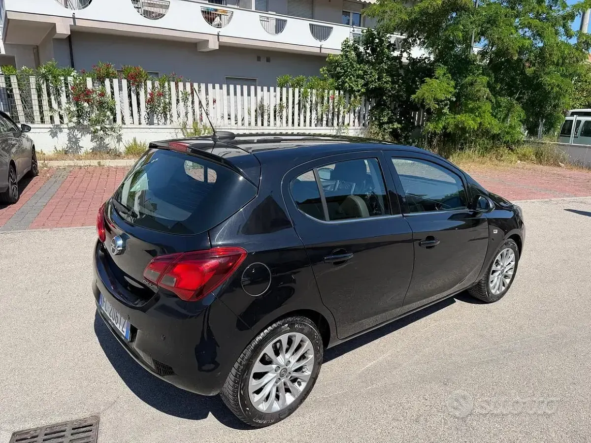Usata Opel Corsa 95 CV (69 kW) 2017 Utilitaria