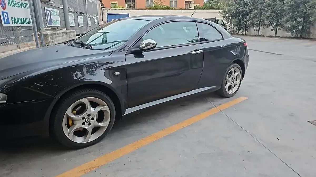 Usata Alfa Romeo GT Progression 150 CV (110 kW) 2010 Coupé