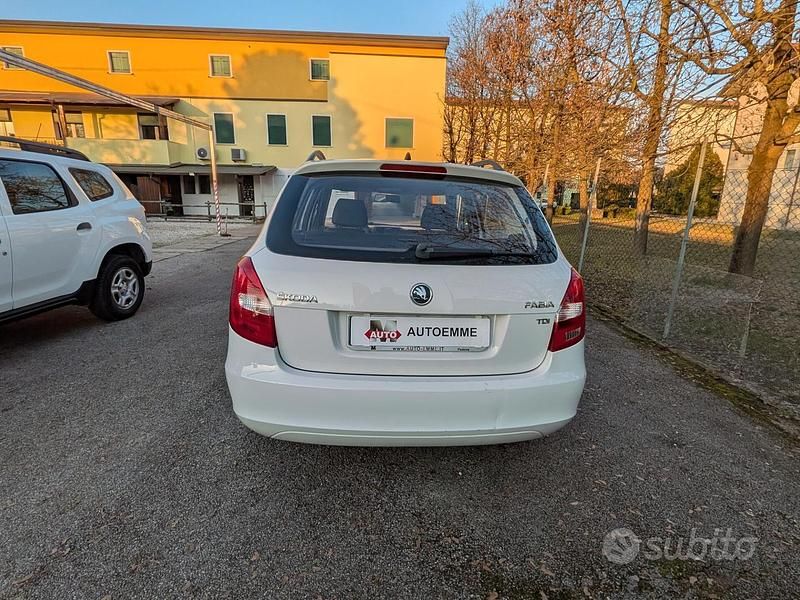 Usata Skoda Fabia Style 90 CV (66 kW) 2013 Bianco Station wagon