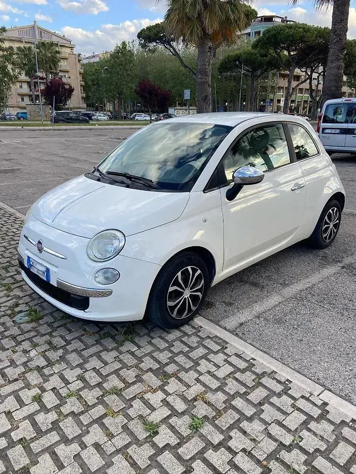 Usata Fiat 500 Pop 69 CV (50 kW) 2012 Bianco Utilitaria