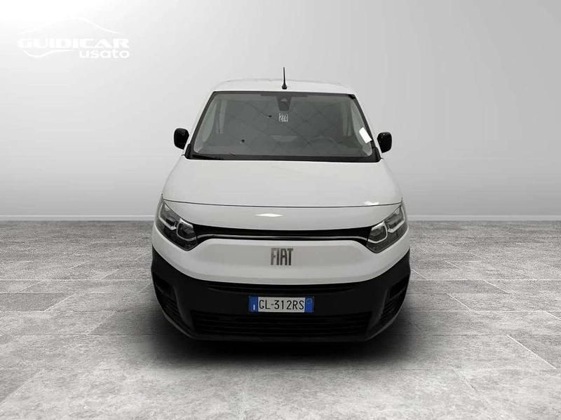 Usata Fiat Doblò 56 kW (77 CV) 2023 Bianco Monovolume