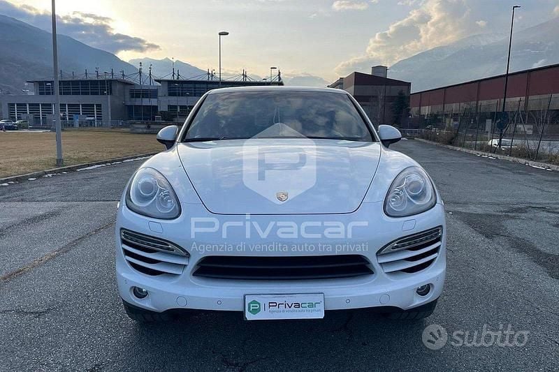 Usata Porsche Cayenne 245 CV (180 kW) 2013 Bianco SUV
