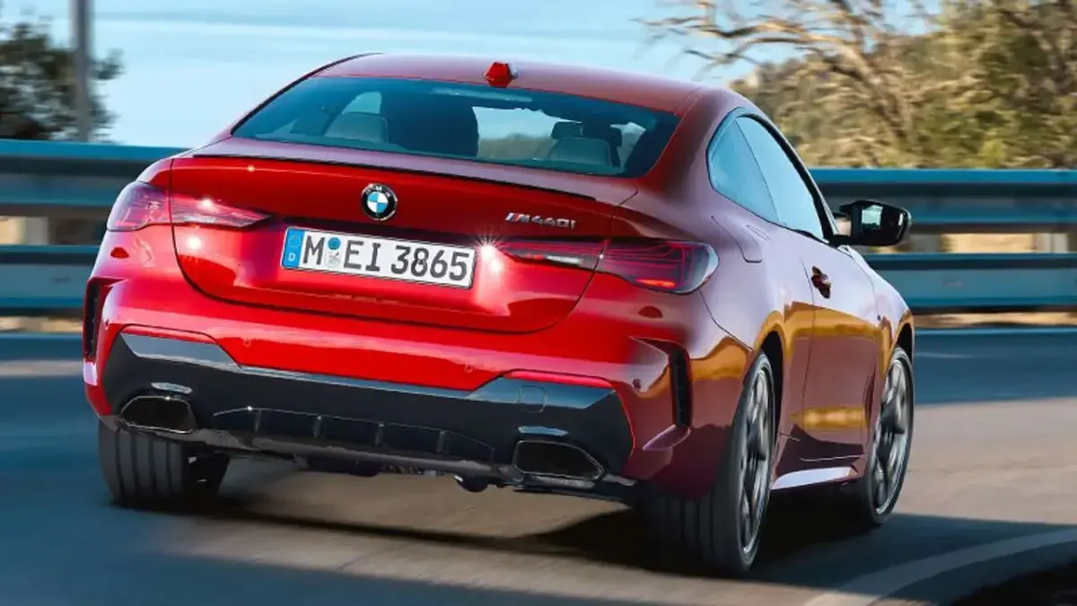 Usata BMW 420 M Sport 190 CV (139 kW) 2024 Argento Coupé