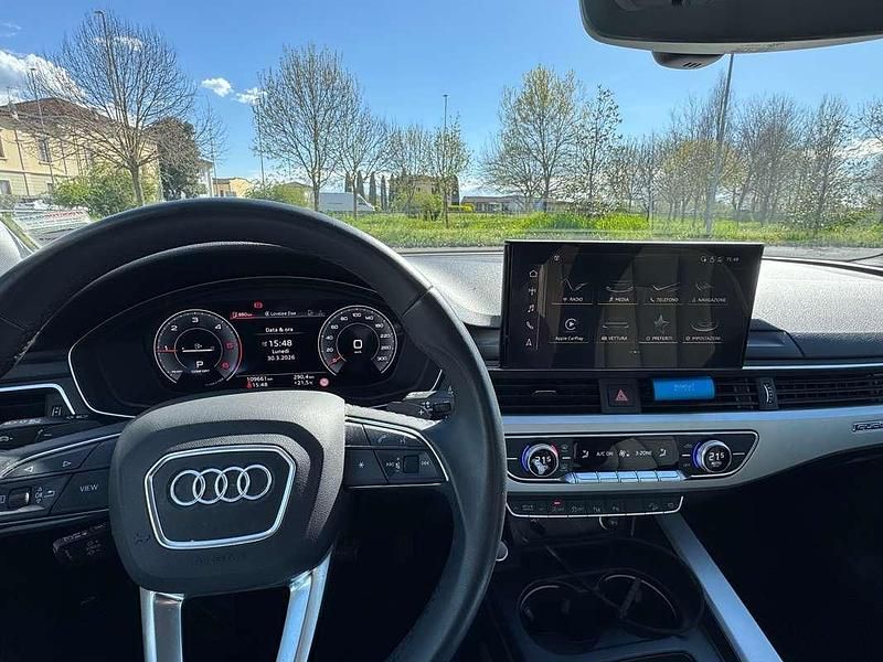 Usata Audi A4 Allroad Business 204 CV (150 kW) 2023 Argento Station wagon