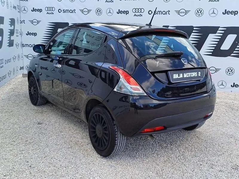Usata Lancia Ypsilon S 69 CV (50 kW) 2022 Nero Utilitaria