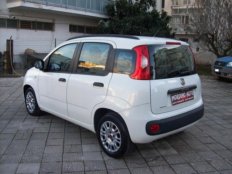 Usata Fiat Panda Lounge 75 CV (55 kW) 2014 Bianco Berlina
