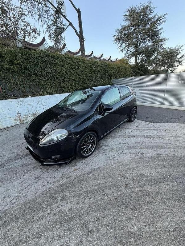Usata Fiat Grande Punto Sport 2009 Nero Utilitaria