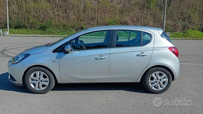 Usata Opel Corsa 136 CV (100 kW) 2015 Grigio Utilitaria