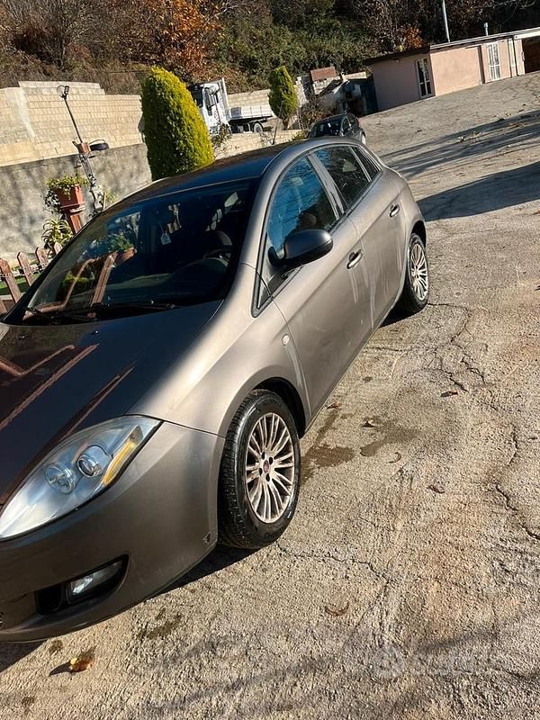 Usata Fiat Bravo Dynamic 120 CV (88 kW) 2010 Utilitaria