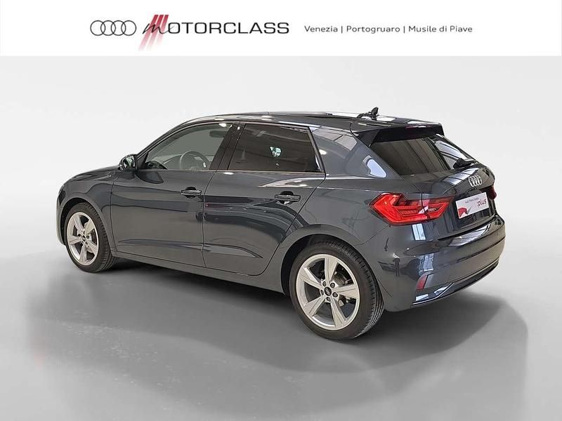 Usata Audi A1 Sportback Advanced 116 CV (85 kW) 2025 Grigio manhattan metallizzato Utilitaria
