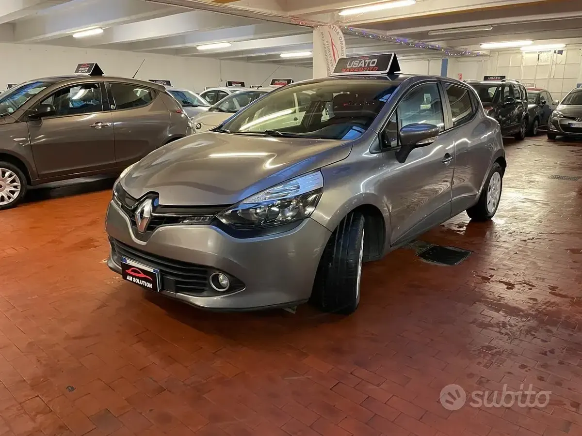 Usata Renault Clio IV 73 CV (53 kW) 2015 Grigio Berlina