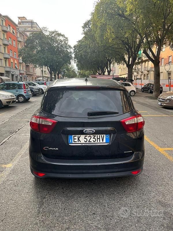 Usata Ford C-MAX 115 CV (84 kW) 2011 Nero Monovolume
