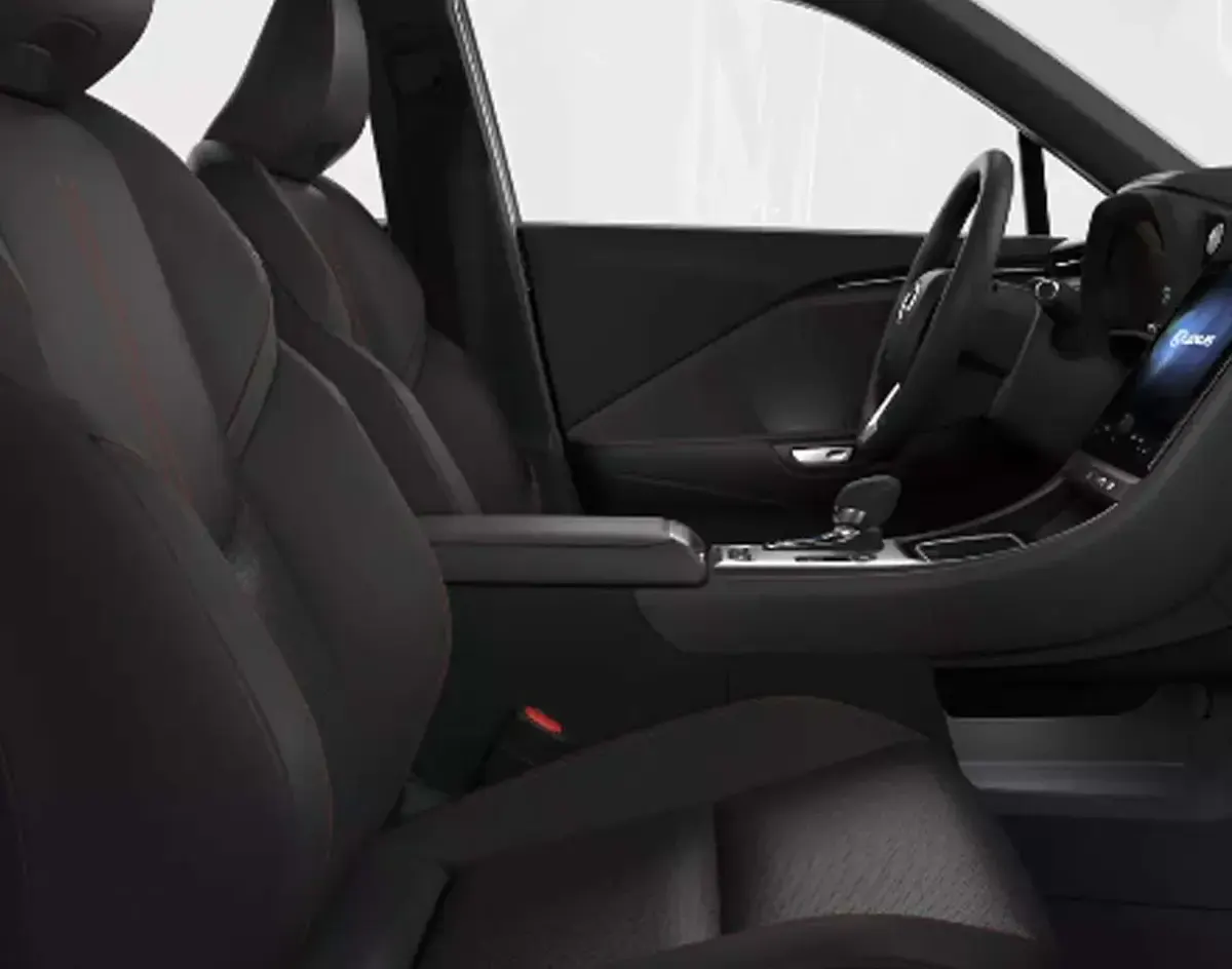Nuova Lexus LBX 136 CV (100 kW) 2025 Argento SUV