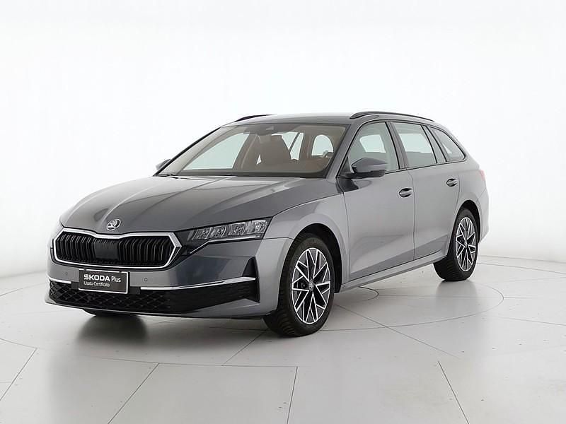 Usata Skoda Octavia Executive 150 CV (110 kW) 2025 Grigio Station wagon