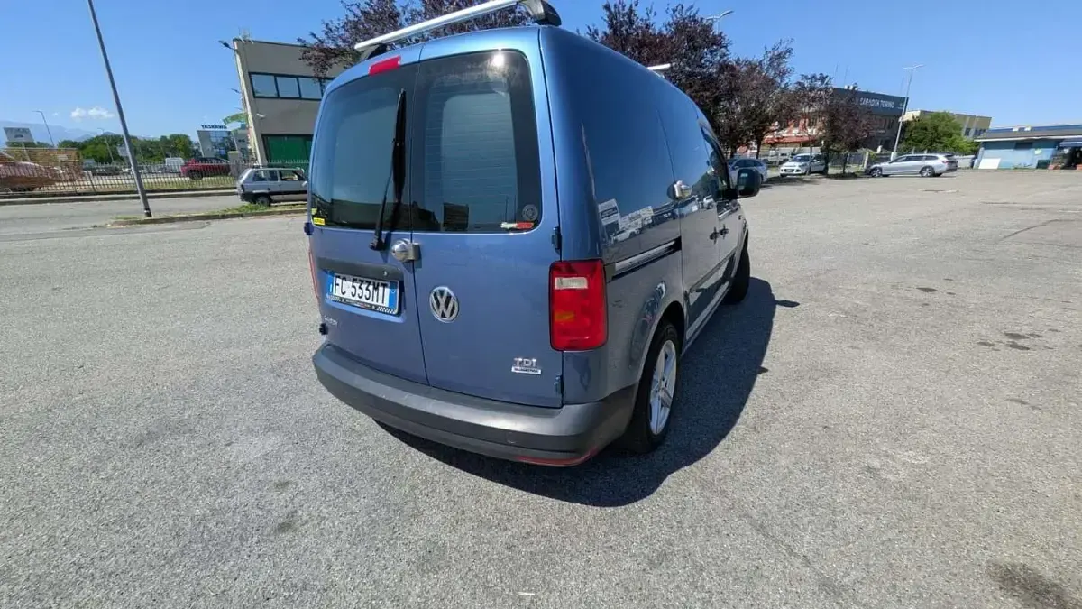 Usata VW Caddy Life 102 CV (75 kW) 2016 Monovolume
