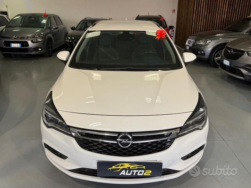 Begagnad Opel Astra Business 136 HK (100 kW) 2018 Vit Kombi