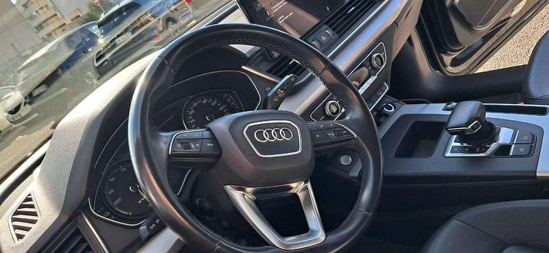 Usata Audi e-tron Ambiente 265 CV (194 kW) 2021 Nero SUV