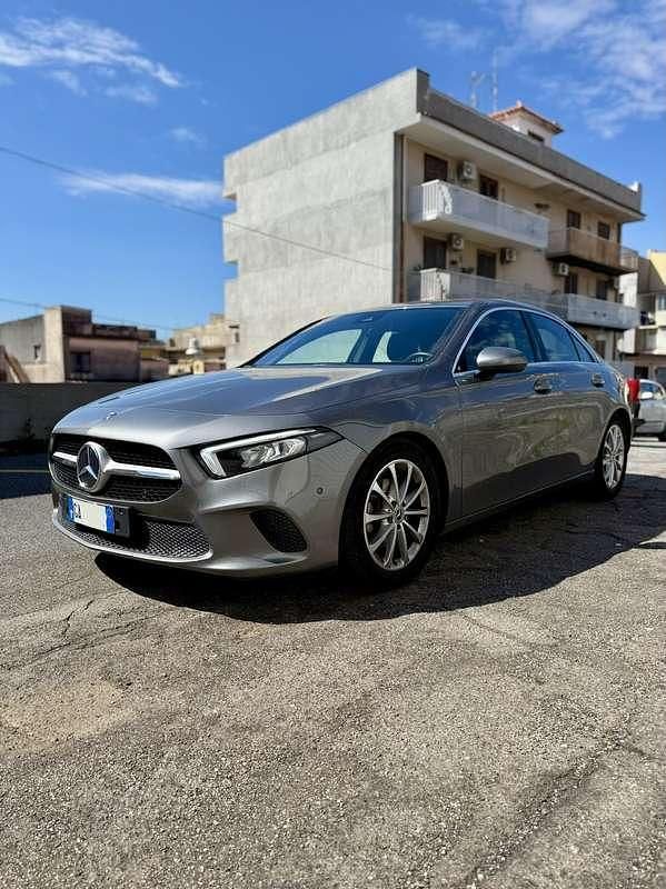 Usata Mercedes A180 116 CV (85 kW) 2020 Berlina