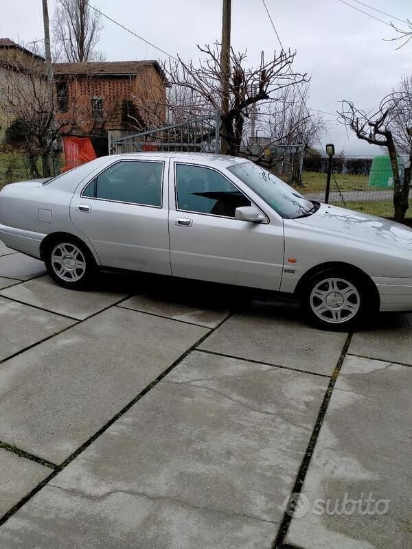 Usata Lancia Kappa 155 CV (114 kW) 2000 Berlina