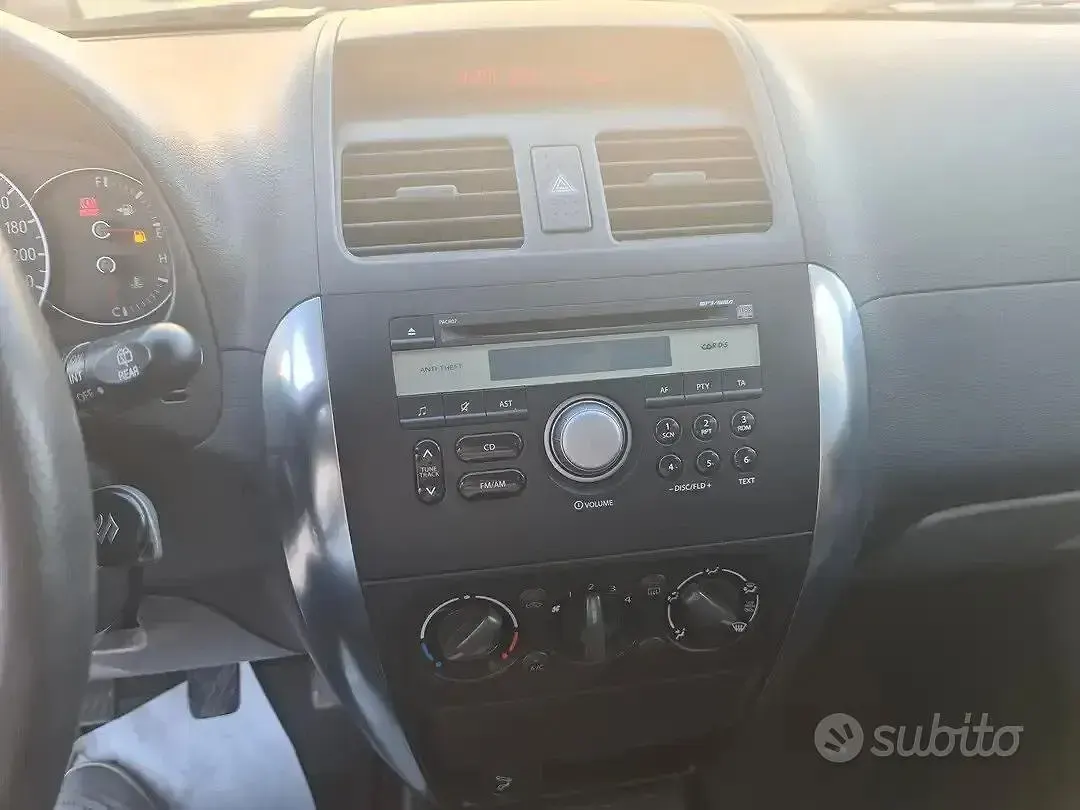 Usata Suzuki SX4 120 CV (88 kW) 2007 Grigio SUV