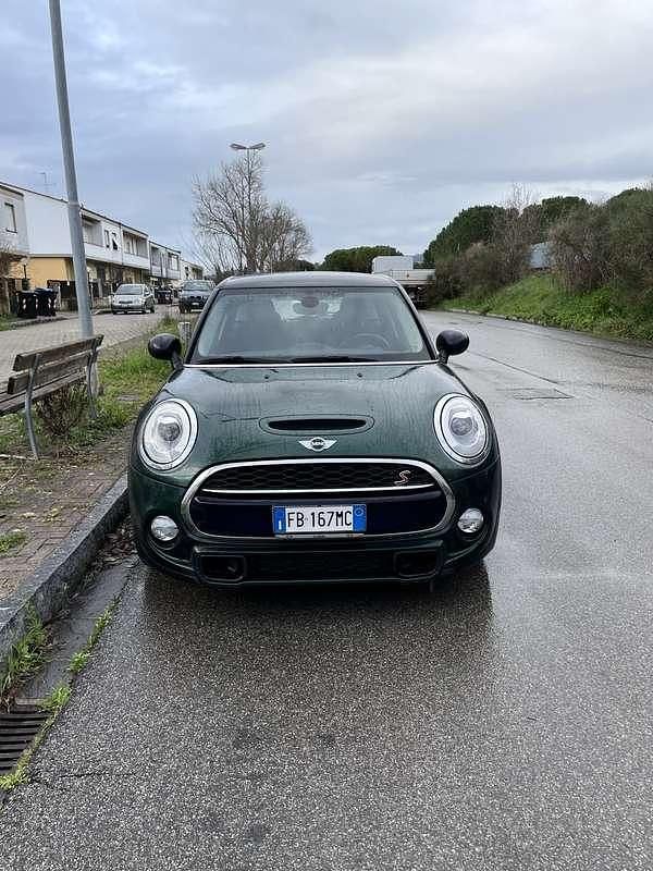 Usata Mini Cooper SD Business 170 CV (125 kW) 2016 Utilitaria