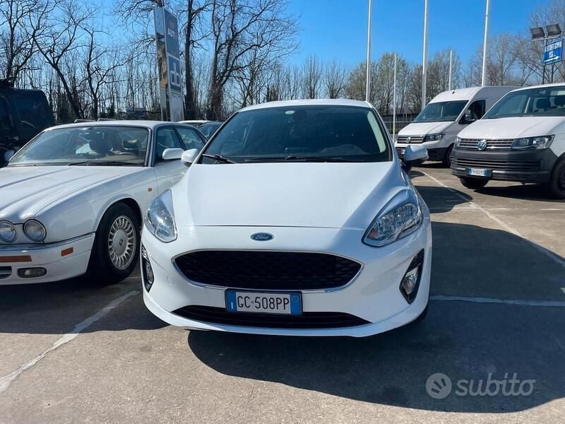 Bianco Usata 2020 Ford Fiesta Trend Due volumi | 5000 € (Super prezzo) - Immagine 1/4