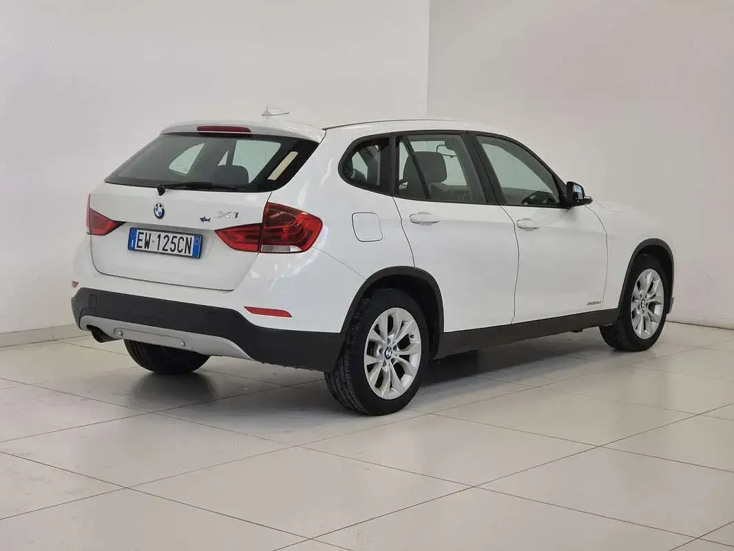 Usata BMW X1 143 CV (105 kW) 2014 Bianco SUV