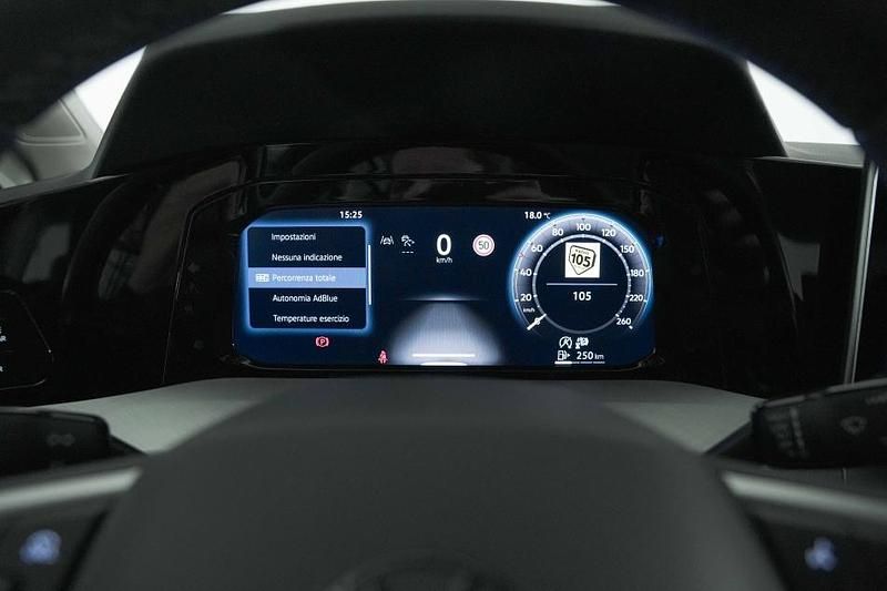 Gebraucht VW Golf VIII Life 115 PS (84 kW) 2025
