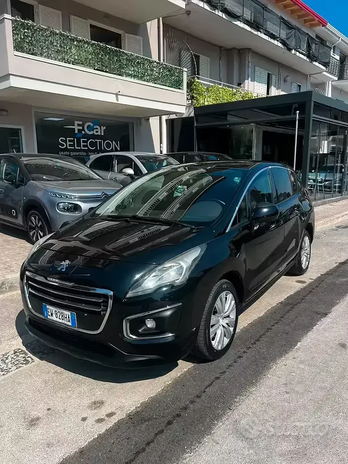 Usata Peugeot 3008 Business-Line 115 CV (84 kW) 2014 Nero Station wagon
