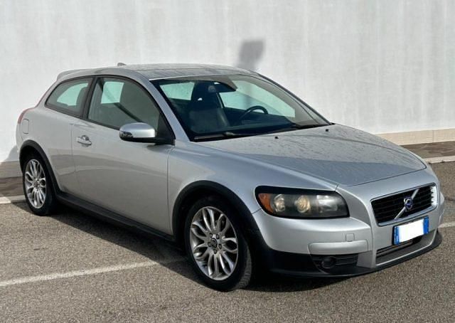 Usata Volvo C30 Drive Kinetic 109 CV (80 kW) 2008 Argento Utilitaria