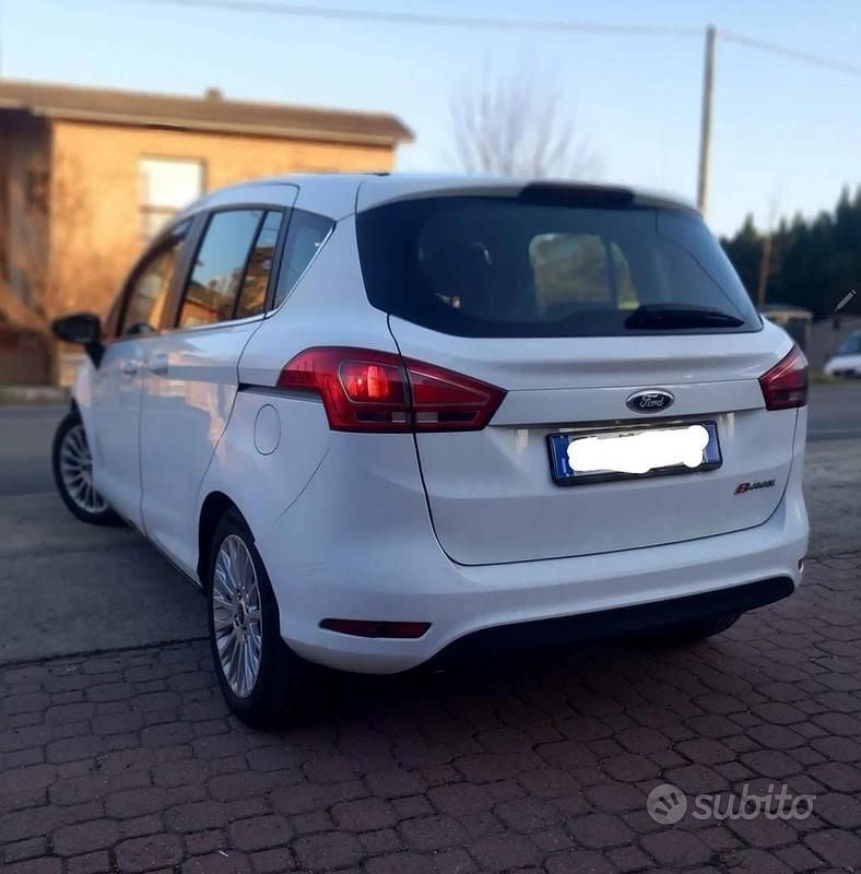 Usata Ford B-MAX 2013 Bianco Monovolume