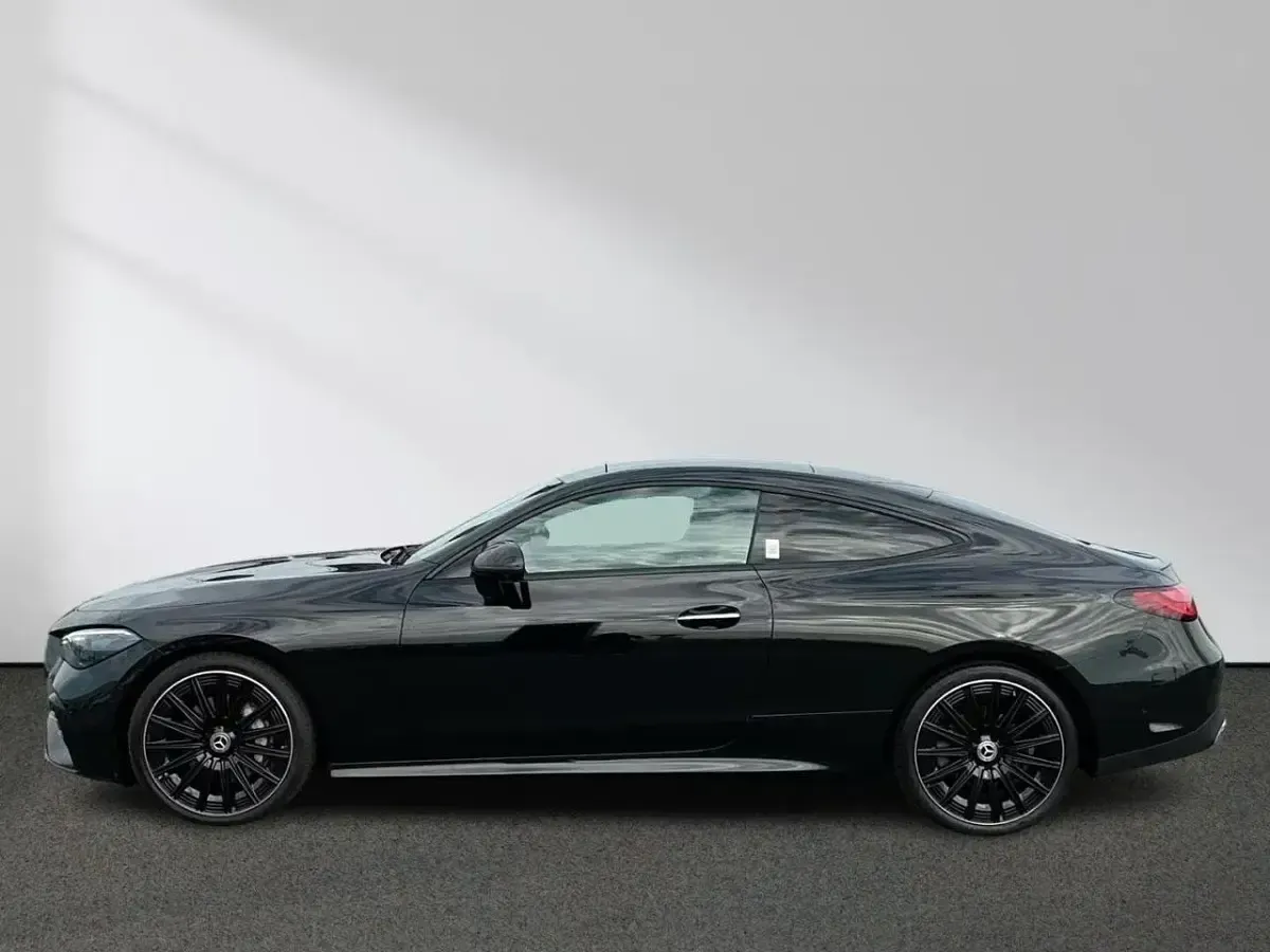 Usata Mercedes CLE220 AMG Line Premium Plus 197 CV (144 kW) 2025 Nero Coupé