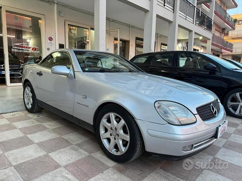 Usata Mercedes SLK200 1998 Grigio Cabrio