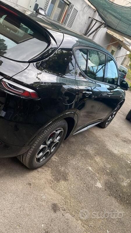Usata Alfa Romeo Tonale 131 CV (96 kW) 2024 Nero SUV