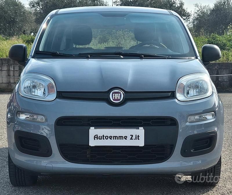 Grigio Usata 2019 Fiat Panda Easy Due volumi | 9500 € (Buon prezzo) - Immagine 1/4