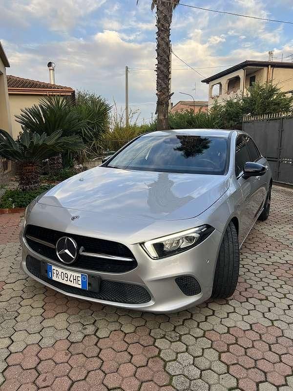 Usata Mercedes A200 Premium 163 CV (119 kW) 2019 Berlina