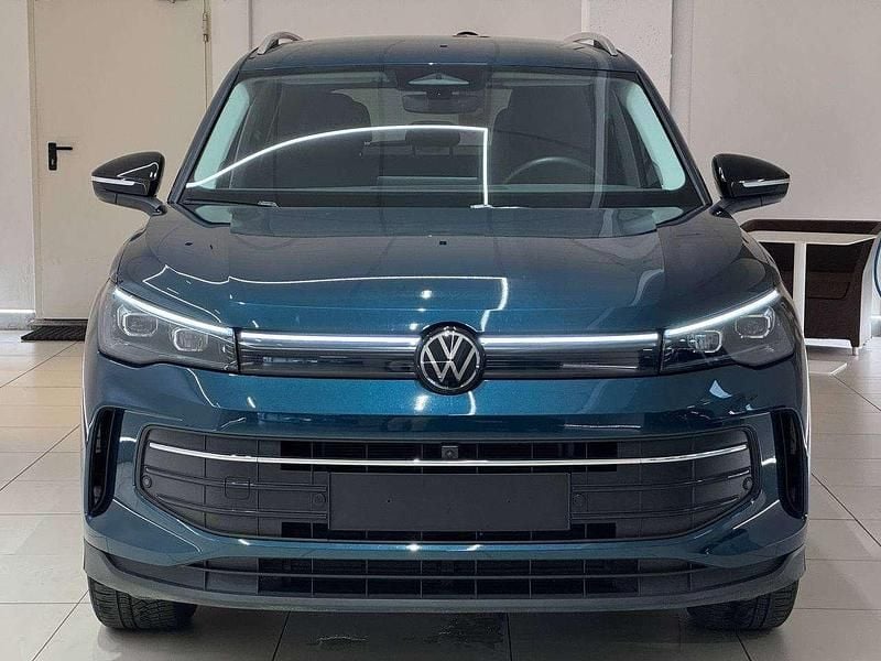 Usata VW Tiguan Life 150 CV (110 kW) 2025 Blu/azzurro SUV