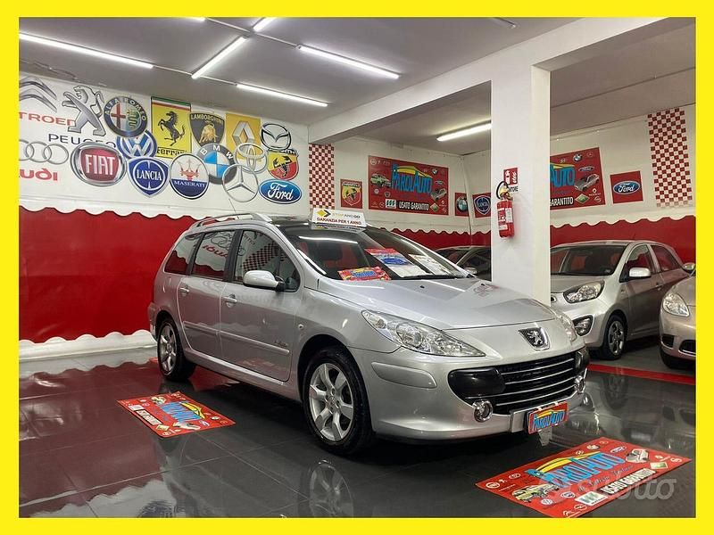 Grigio Usata 2007 Peugeot 307 Station wagon | 2499 € (Cara) - Immagine 1/4